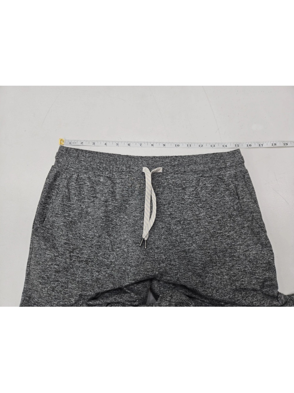 VUORI Halo Wide Leg Pant Dreamknit 31" Gray Black Heathered Size M Womens - Picture 8 of 13